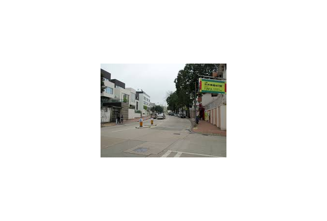 La Salle Road