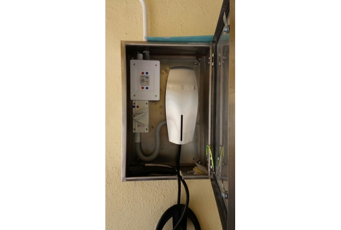 IMG-20150916-WA0008